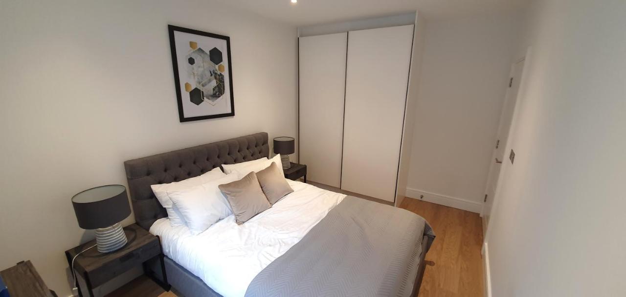 Exceptional 1King Lifestyle Apartment - Centrally Located Birmingham Exterior photo