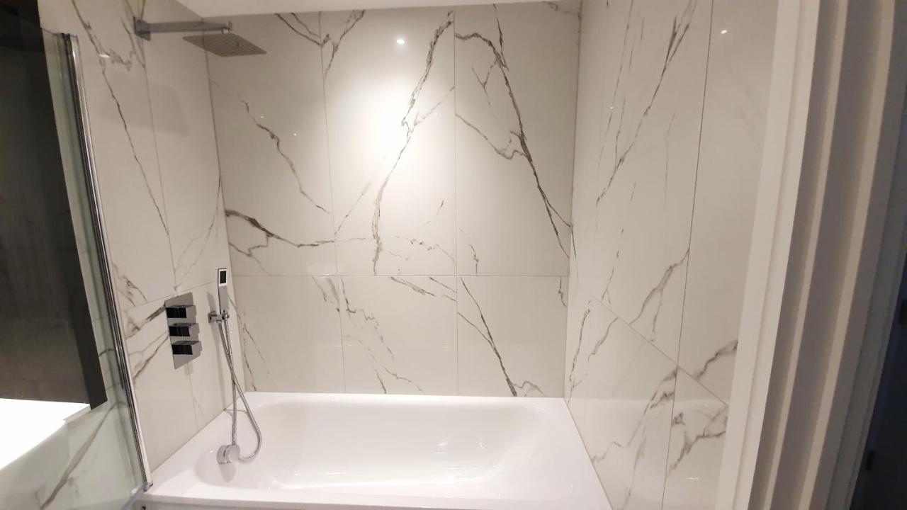 Exceptional 1King Lifestyle Apartment - Centrally Located Birmingham Exterior photo