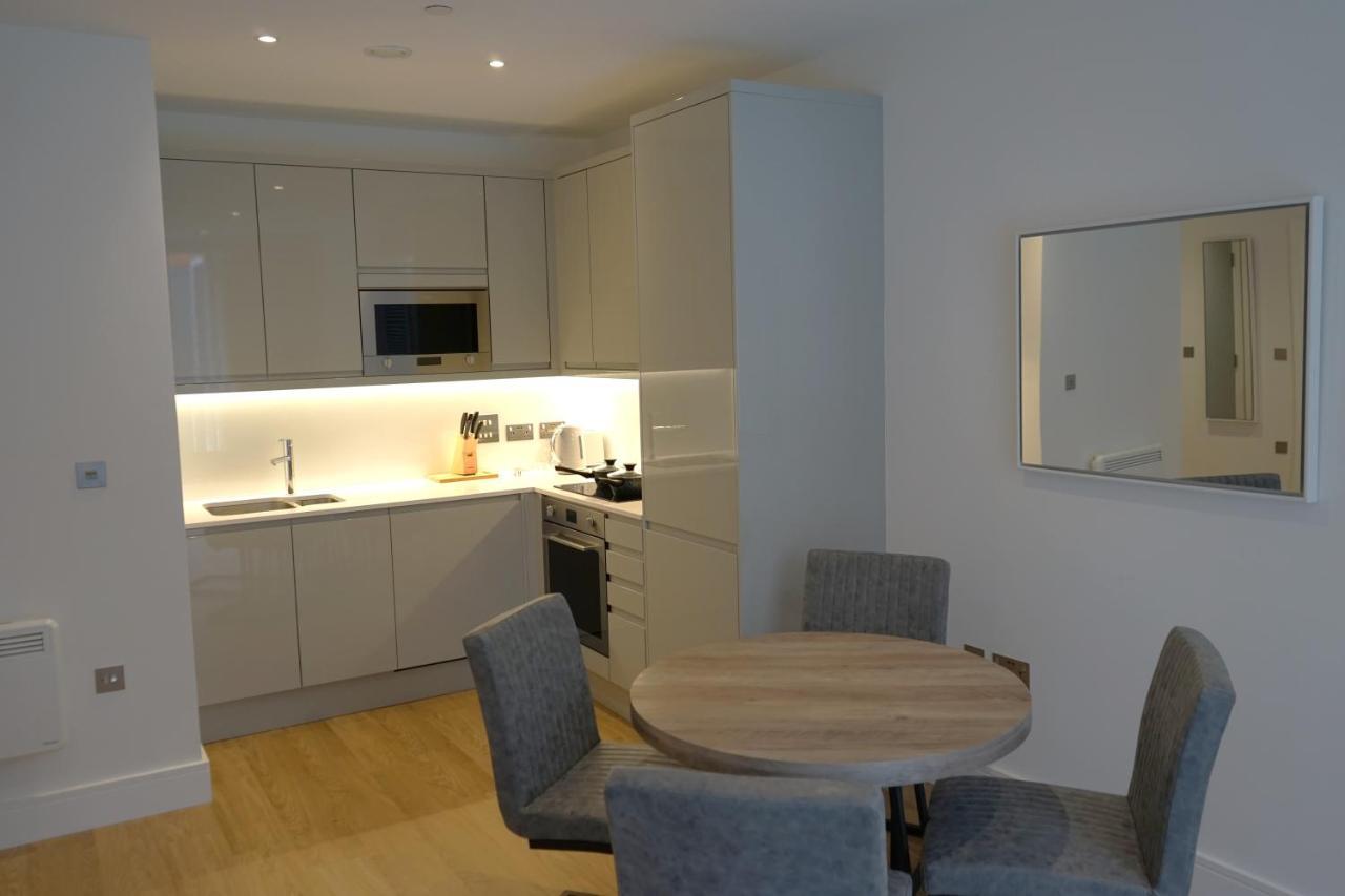 Exceptional 1King Lifestyle Apartment - Centrally Located Birmingham Exterior photo